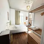 Hotel A Louer Au Sein D'une Auberge- Maillochon- Gare - - *