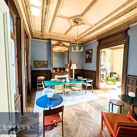 A Louer Au Sein D'une Auberge- Maillochon- Gare - - Hotel Poitiers