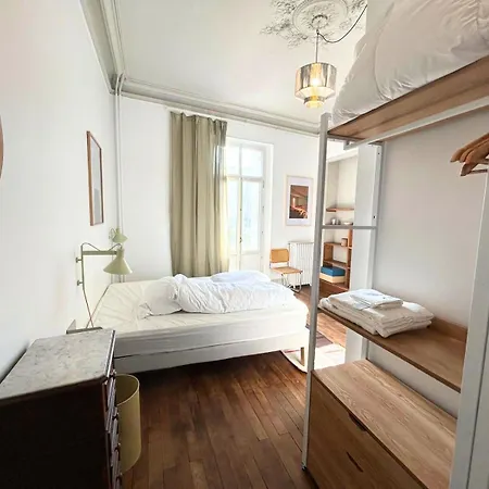 ホテル A Louer Au Sein D'une Auberge- Maillochon- Gare - - *