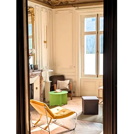 A Louer Au Sein D'une Auberge- Maillochon- Gare - - Hotel Poitiers