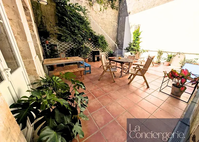 3 -l'auberge Maillochon- Gare - - Hotel *