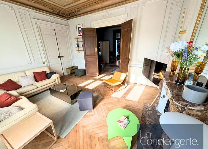 3 -l'auberge Maillochon- Gare - - * Poitiers